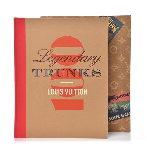 《Louis Vuitton：100 Legendary Trunks》新書打開LV .